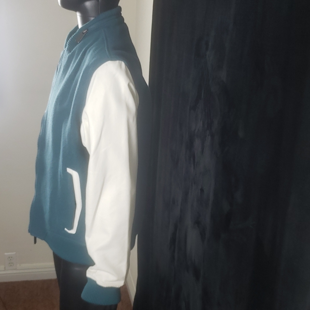 Mens Jacket - Picture 2 of 6